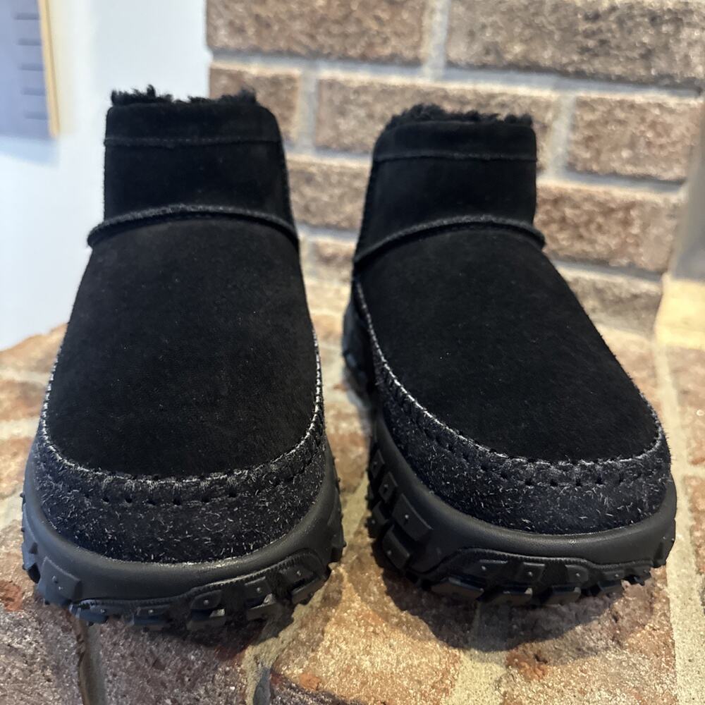 UGG Venture Daze Ultra Mini Black Men's Size 7/ Women’s 8 Boots 1158200 - Picture 14 of 16